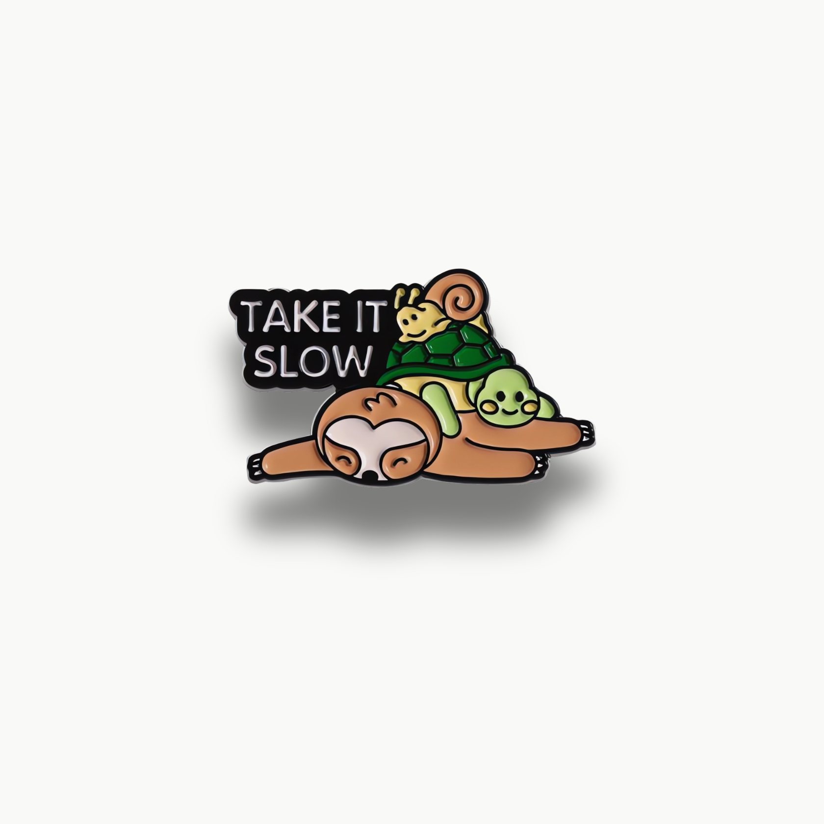 Smaltovaná brošňa s leňochom, korytnačkou a slimákom s nápisom Take It Slow.